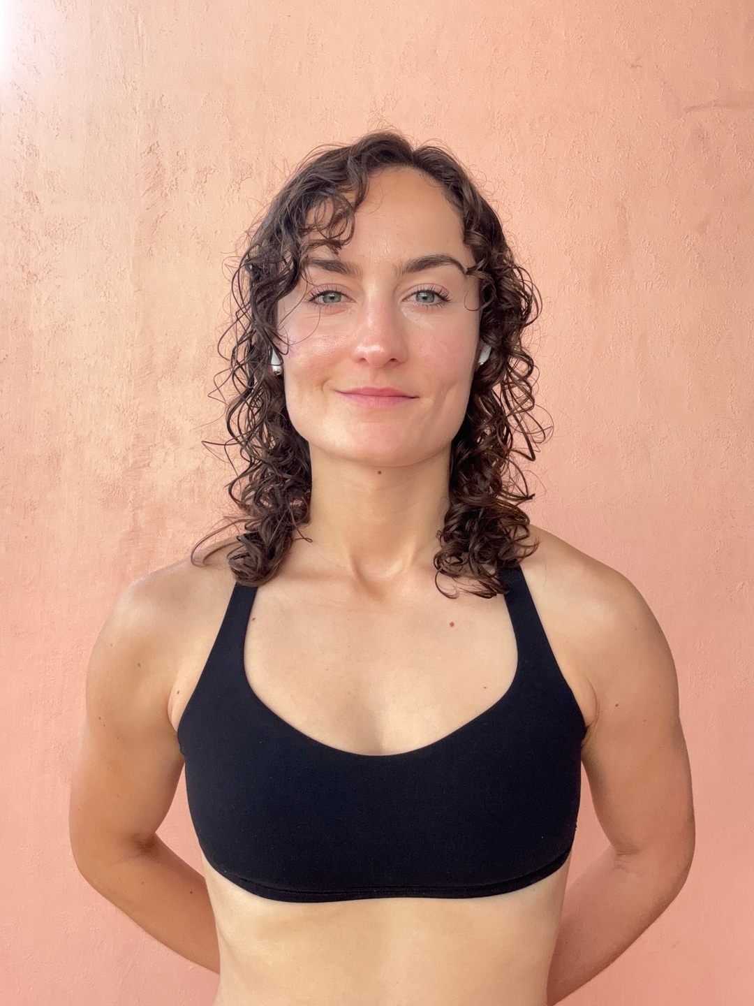 Rae Roots &mdash; ashtanga yoga teacher